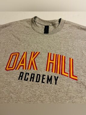 RARE Oak Hill Academy Private School T-Shirt MEDIUM Basketball Durant Carmelo VA